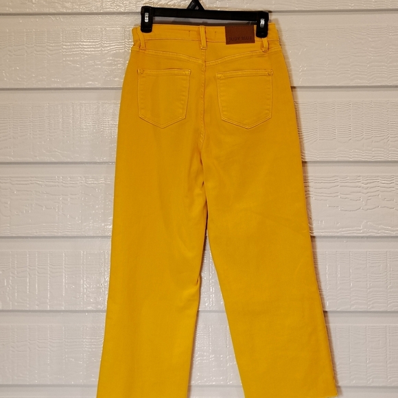JUDY BLUE Bright Yellow Braided Waist Wide Cropped Denim Jeans SIZE 3/26 Artsy - Picture 5 of 11